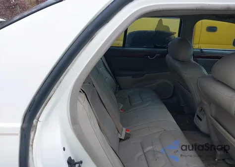 2002 Cadillac Deville Standard z USA, uszkodzony, nr VIN 1G6KD54Y32U116379